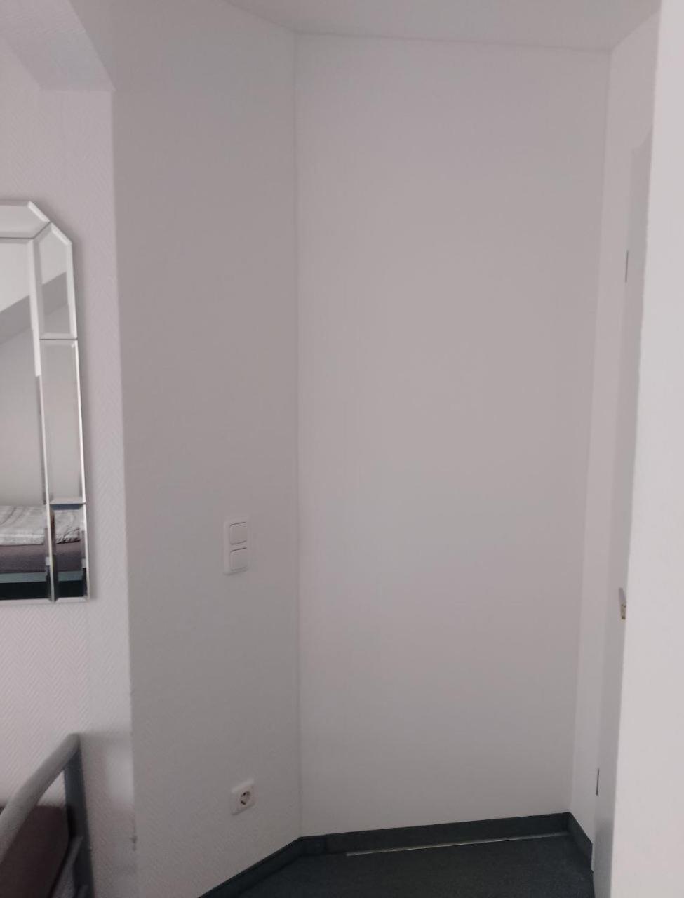 Pension Fuer Monteure In Dresden, Zimmer Mit Eigenem Bad Und Grosser Gemeinschaftskueche ภายนอก รูปภาพ