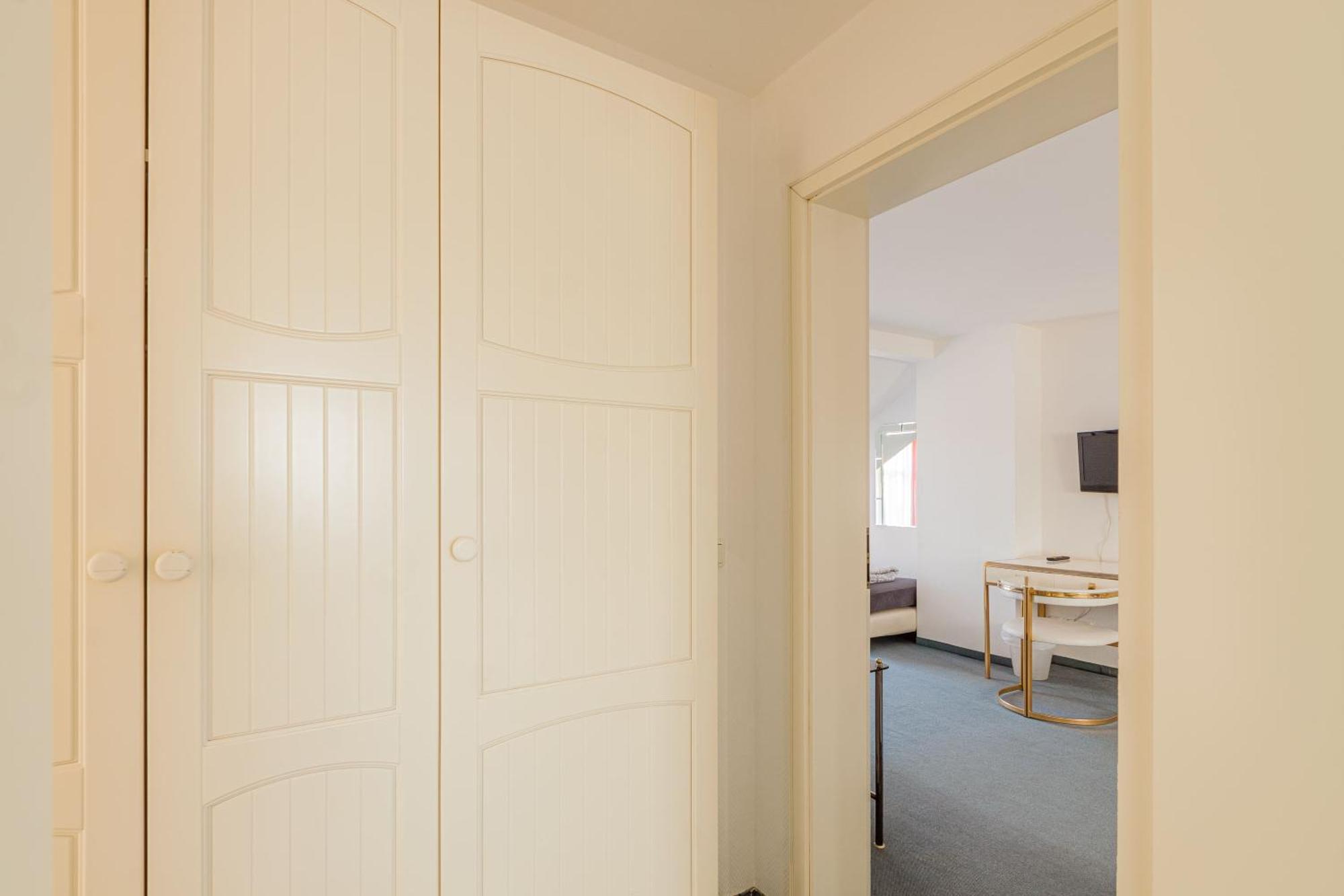 Pension Fuer Monteure In Dresden, Zimmer Mit Eigenem Bad Und Grosser Gemeinschaftskueche ภายนอก รูปภาพ