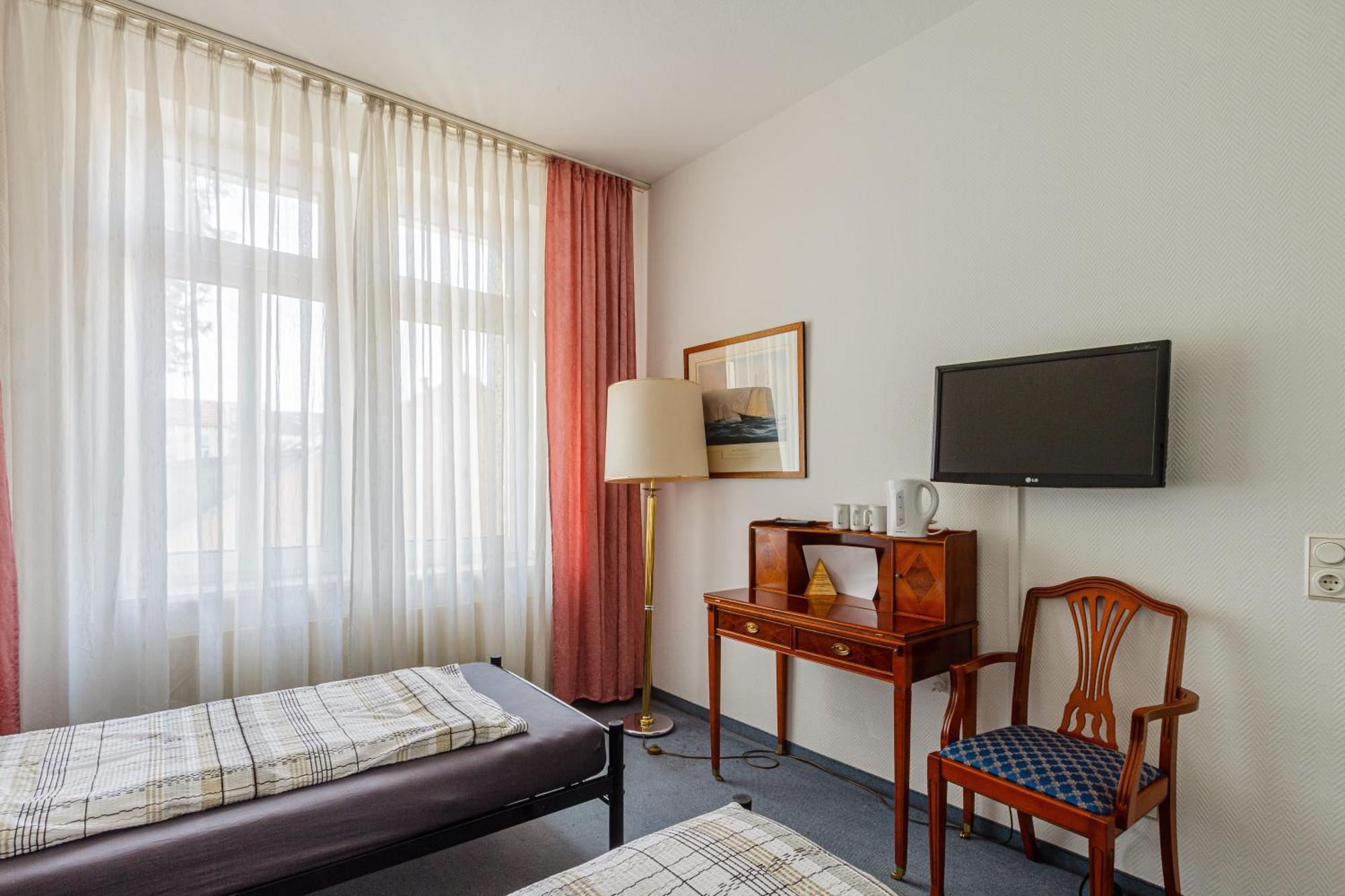 Pension Fuer Monteure In Dresden, Zimmer Mit Eigenem Bad Und Grosser Gemeinschaftskueche ภายนอก รูปภาพ